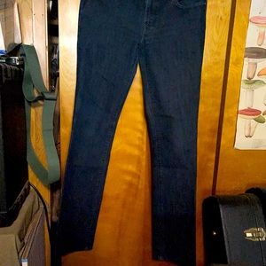 DL 1961 Jeans in Excellent condition